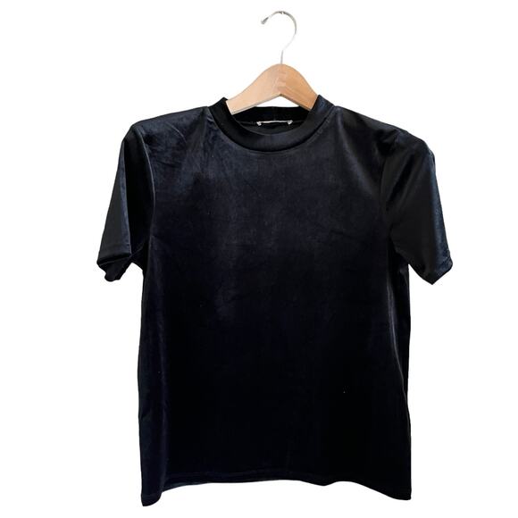 ZARA Velvet Blouse Top Black Short Sleeve Crew Neck Boxy Fit Stretch Medium EUC - Picture 1 of 7